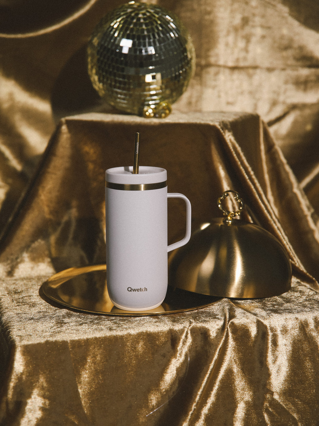 Isotherme Cold Cup mit Henkel - Sand & Gold
