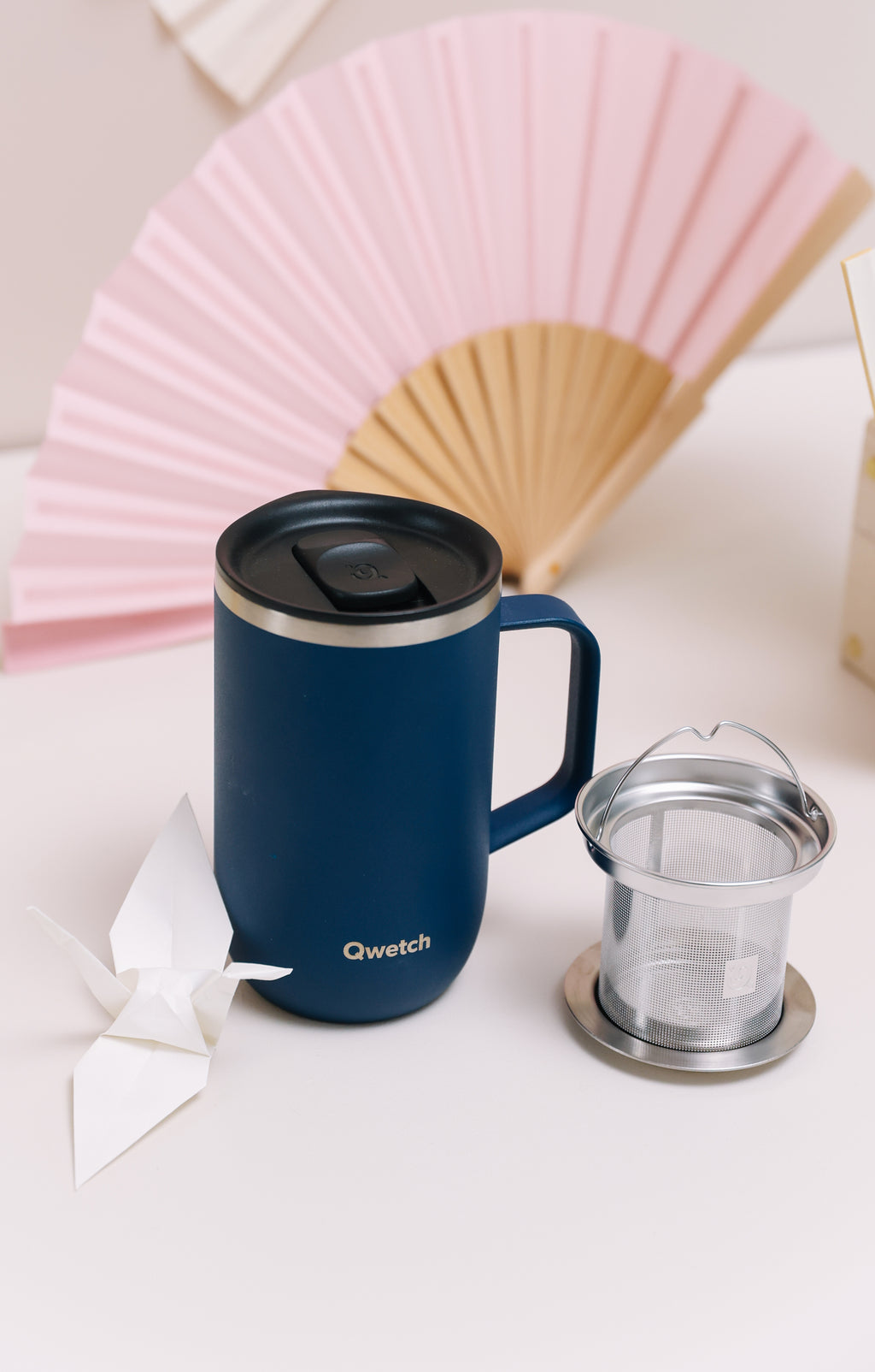 Qwetch | Water Bottles, Cups & Flavored Water