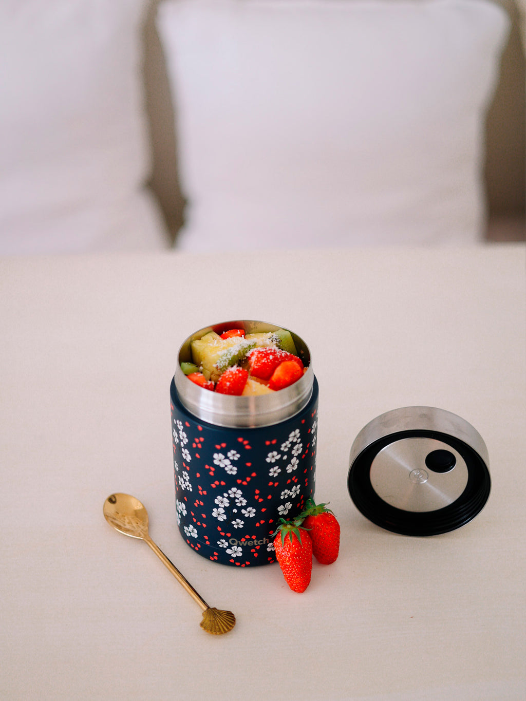 Insulated Lunchbox - Hanami Blue